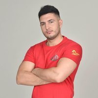 Omar Montes posa como concursante de 'Supervivientes 2019'