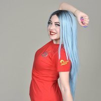 Mahi Masegosa posando como concursante de 'Supervivientes 2019'