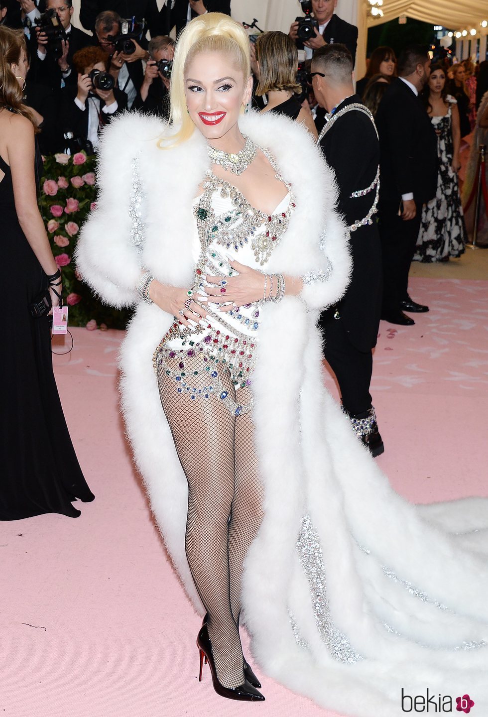 Gwen Stefani en la alfombra roja de la Gala MET 2019