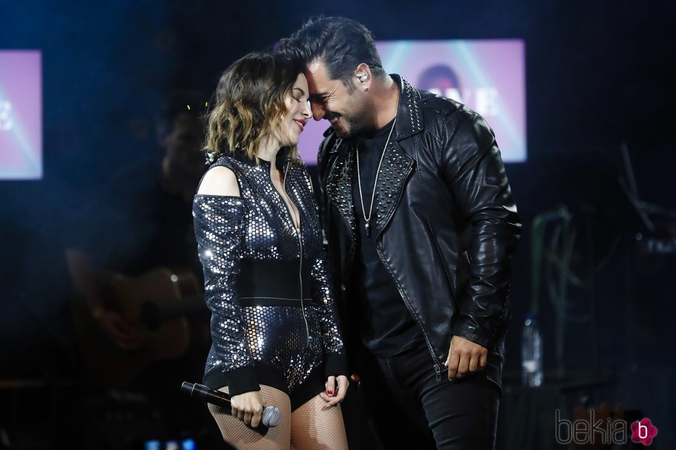David Bustamante y Paty Cantú en Joy Eslava