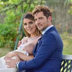 David Bisbal y Rosanna Zanetti en el bautizo de su hijo Matteo