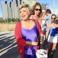 Terelu Campos llegando a la Cabalgata del Orgullo 2019