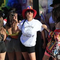 Yolanda Ramos llegando a la Cabalgata del Orgullo 2019