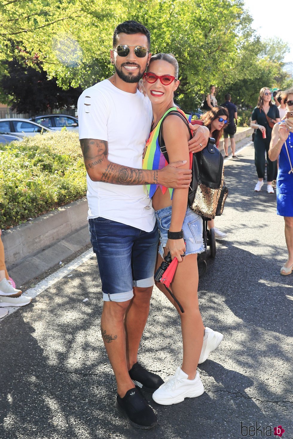 Tamara Gorro y Ezequiel Garay en el desfile del Orgullo 2019