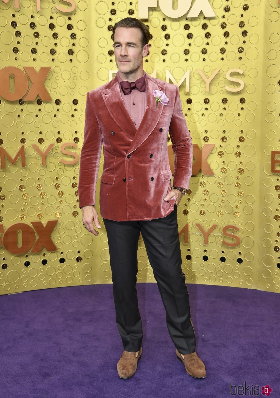 James Van Der Beek en los Emmy 2019