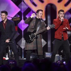 Los Jonas Brothers en el concierto Jingle Bell 2019