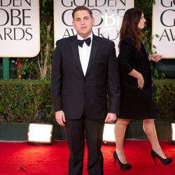 Jonah Hill en la alfombra roja de los Globos de Oro 2012