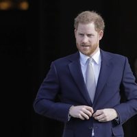El Príncipe Harry en un acto en Buckingham Palace tras el Sussexit