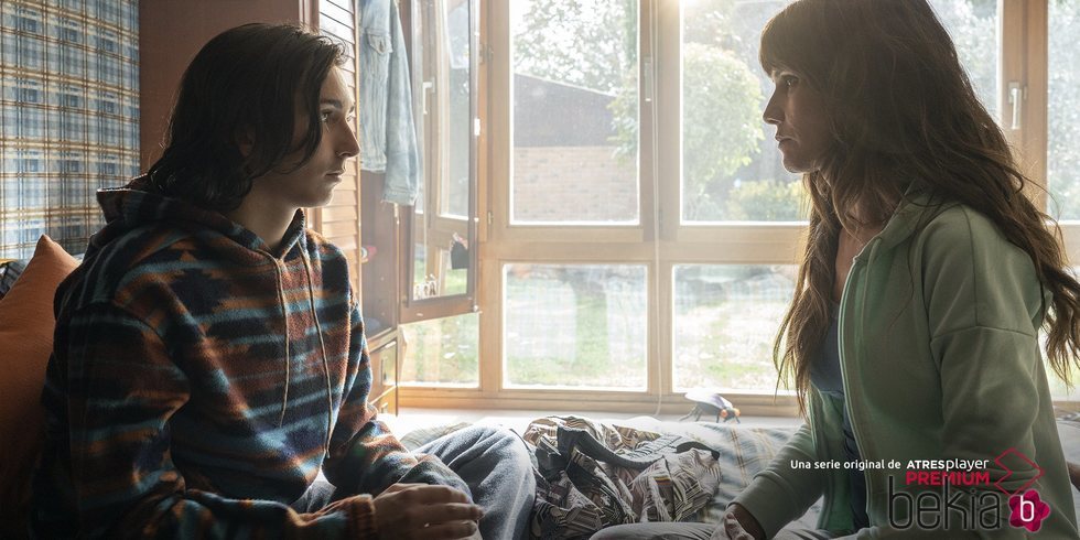 Lola Rodríguez y Goya Toledo en 'Veneno'