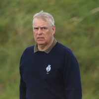 El Príncipe Andrés en Royal Portrush Golf Club