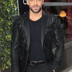 Ricky Merino posando en un evento