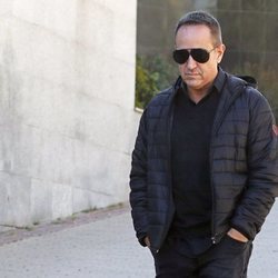 Víctor Sandoval, muy apenado tras la muerte de su padre Raimundo