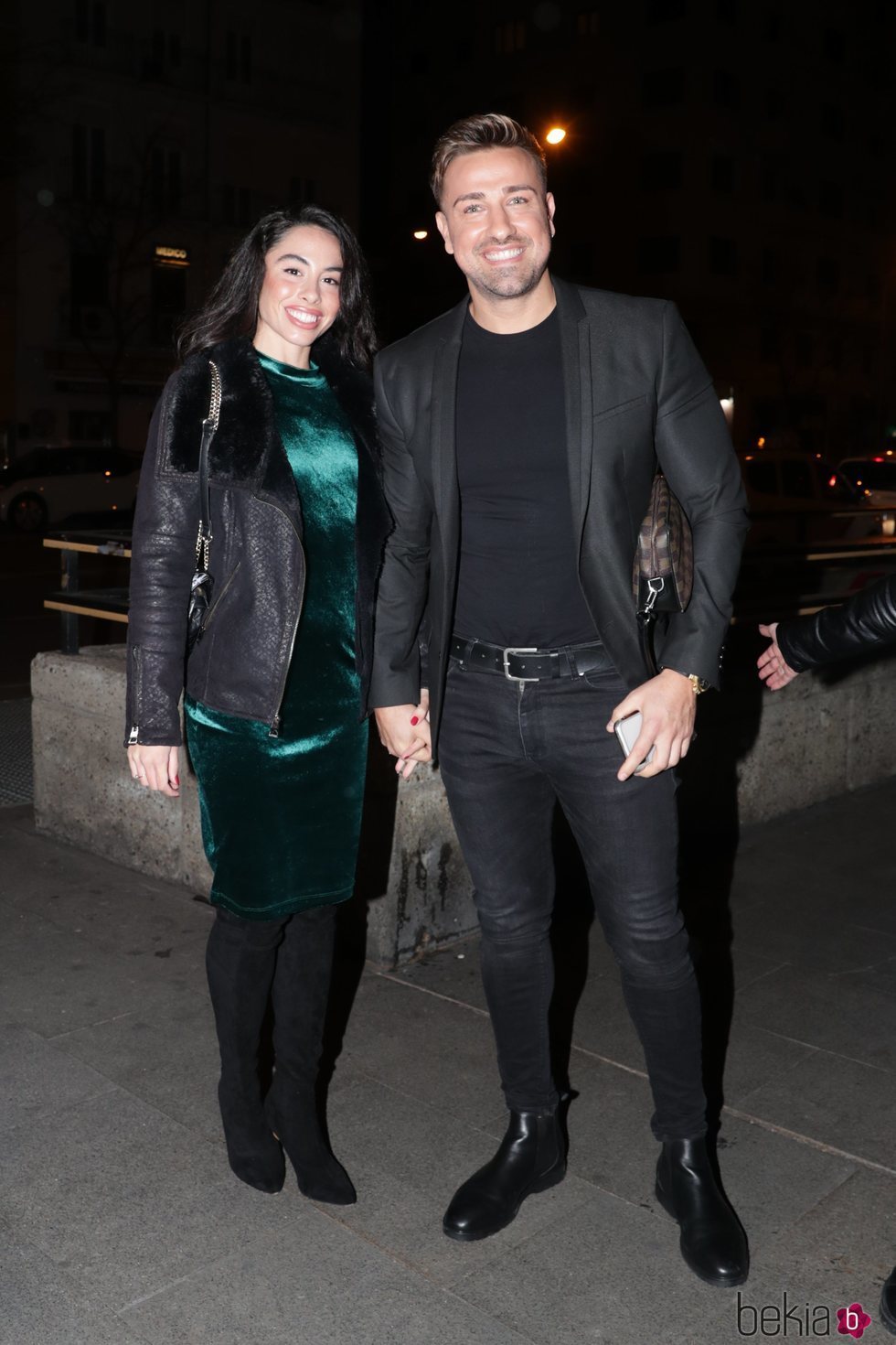 Rafa Mora y Macarena Millán en el concierto de Isabel Pantoja