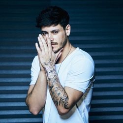 Cepeda en una imagen promocional de 'Gentleman'