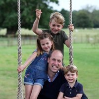El Príncipe Guillermo con sus hijos, George, Louis y Charlotte, en unas fotografías inéditas por su 38 cumpleaños