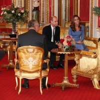 El Príncipe Guillermo y Kate Middleton con el Presidente de Ucrania y la Primera Dama en el Palacio de Buckingham
