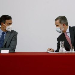 El Rey Felipe y Pedro Sánchez en la XXXI sesión ordinaria del Patronato de la Fundación Carolina