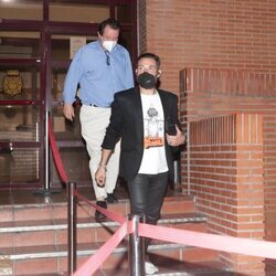 Antonio David Flores saliendo de una Comisaría de Policía de Madrid