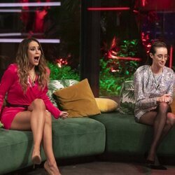 Cristina Porta y Adara Molinero en el momento de la expulsión en la gala 11 de 'Secret Story'