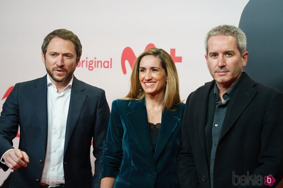 Manuel, Alejandra y Jacobo Martos en la presentación de 'Raphaelismo'