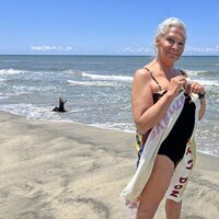 Charo Vega en el posado oficial de 'SV 2022' en Honduras