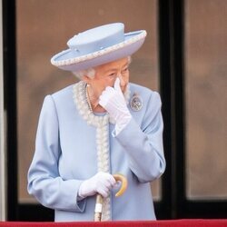 La Reina Isabel muy emocionada en Trooping the Colour 2022 por el Jubileo de Platino