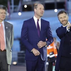 El Príncipe Guillermo en el encendido de antorchas en Buckingham Palace por el Jubileo de Platino