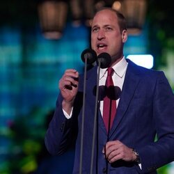El Príncipe Guillermo dando un discurso en el concierto del Jubileo de Platino