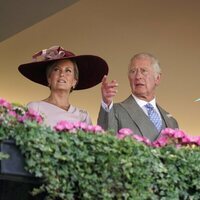 Sophie de Wessex y el Príncipe Carlos y Camilla Parker en Ascot 2022