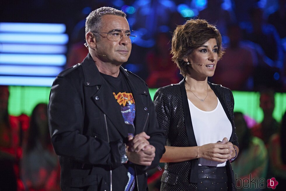 Jorge Javier Vázquez y Adela González en el primer concierto del 'Sálvame Mediafest'