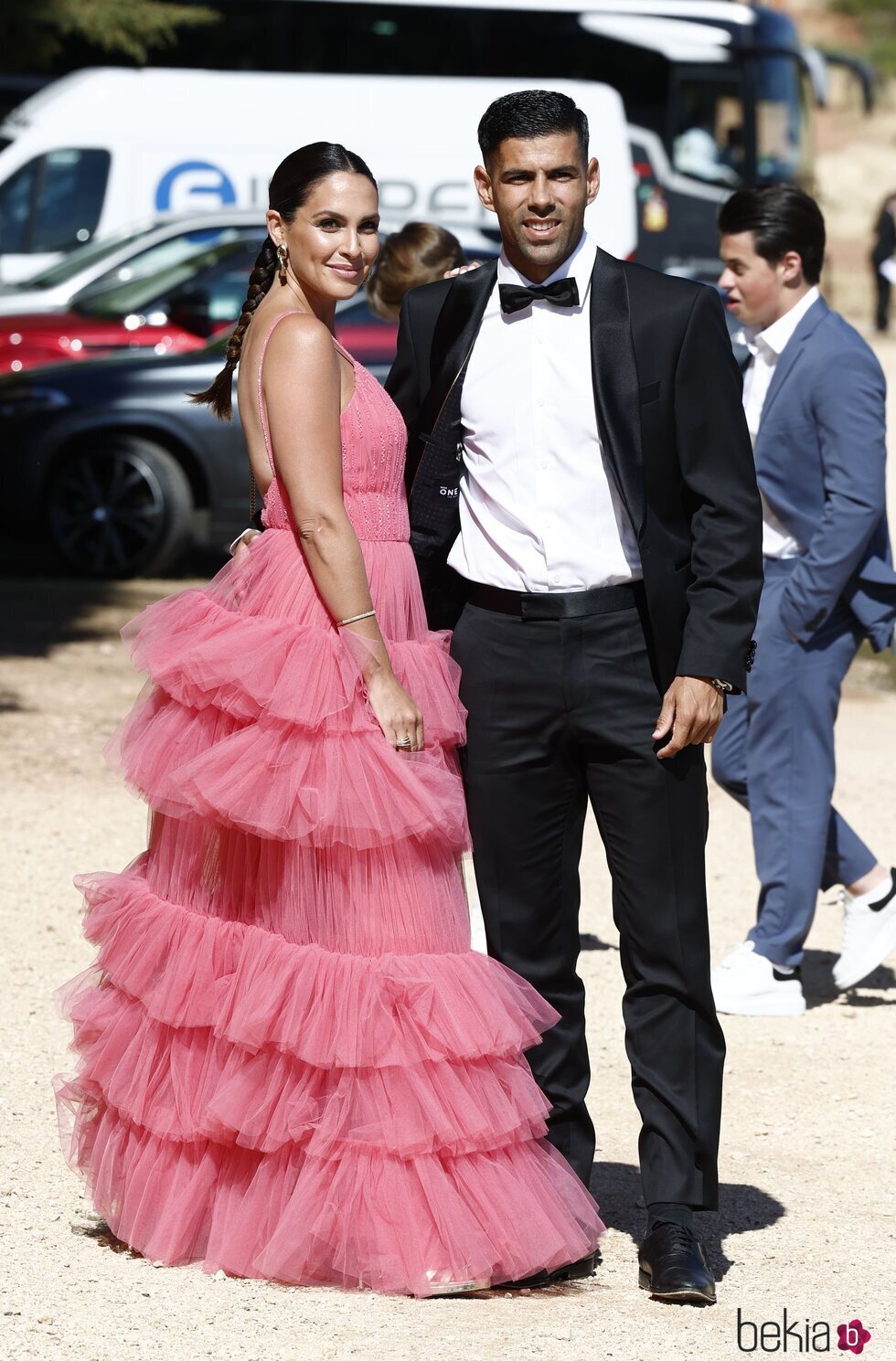 Juanfran Moreno y su mujer en la boda de Dani Carvajal y Daphne Cañizares