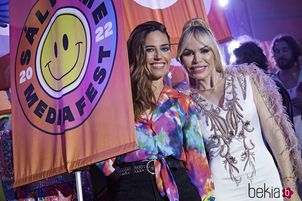 Nuria Marín y Sonia Madoc en el segundo concierto del 'Sálvame Mediafest'