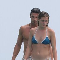 Aitor Ocio y su hija en Ibiza