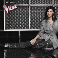 Laura Pausini en el posado oficial de 'La Voz 2022'