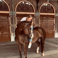 Amalia de Holanda montada en su caballo Mojito