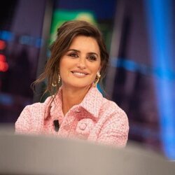 Penélope Cruz presenta 'En los márgenes' en 'El Hormiguero'