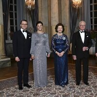La Familia Real Sueca en la cena de gala a los miembros del Parlamento sueco