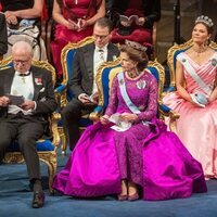 Carlos Gustavo y Silvia de Suecia y Victoria y Daniel de Suecia en los Premios Nobel 2022
