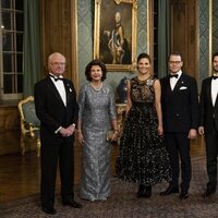 La Familia Real Sueca en la cena de gala por el comienzo del año del Jubileo del Rey de Suecia