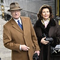 Carlos Gustavo y Silvia de Suecia en su visita a Västmanland