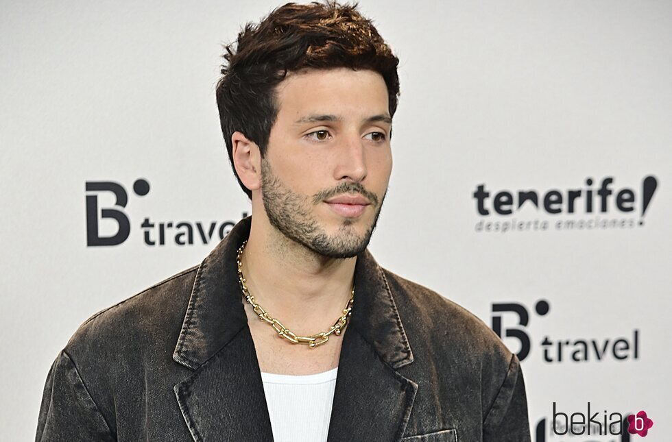 Sebastián Yatra acude a los Premios Cadena Dial 2023