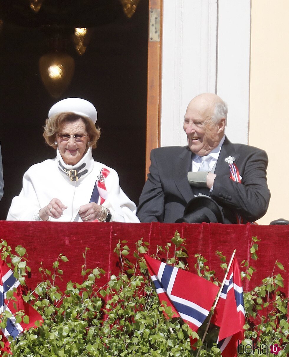Harald y Sonia de Noruega en el Día Nacional de Noruega 2023