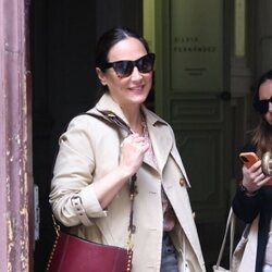 Tamara Falcó saliendo de su casa