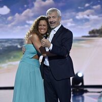Laura Madrueño y Carlos Sobera en la final de 'SV 2023'