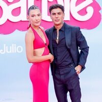 Óscar Casas y Candela González en la premiere de 'Barbie' en Madrid
