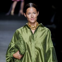 Malena Costa desfila en la Mercedes Benz Fashion Week 2023