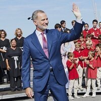 El Rey Felipe VI con la muñeca izquierda vendada en Getxo