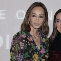 Isabel Preysler y Tamara Falcó en la nueva exposición del Museo Thyssen