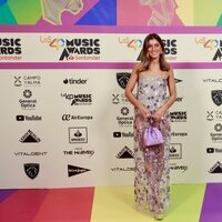 Sara Baceiredo en la alfombra roja de Los 40 Music Awards 2023