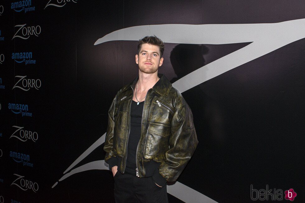 Miguel Bernardeau en el estreno de la serie 'Zorro' en México